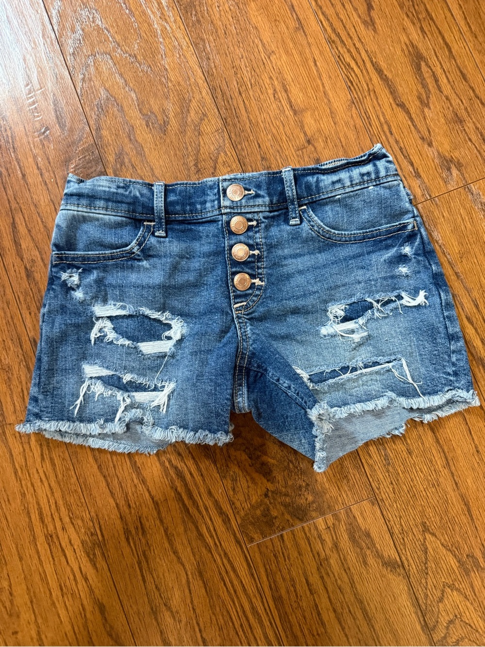 Abercrombie Kids High-Rise Distressed Denim Shorts - Blue size 9/10